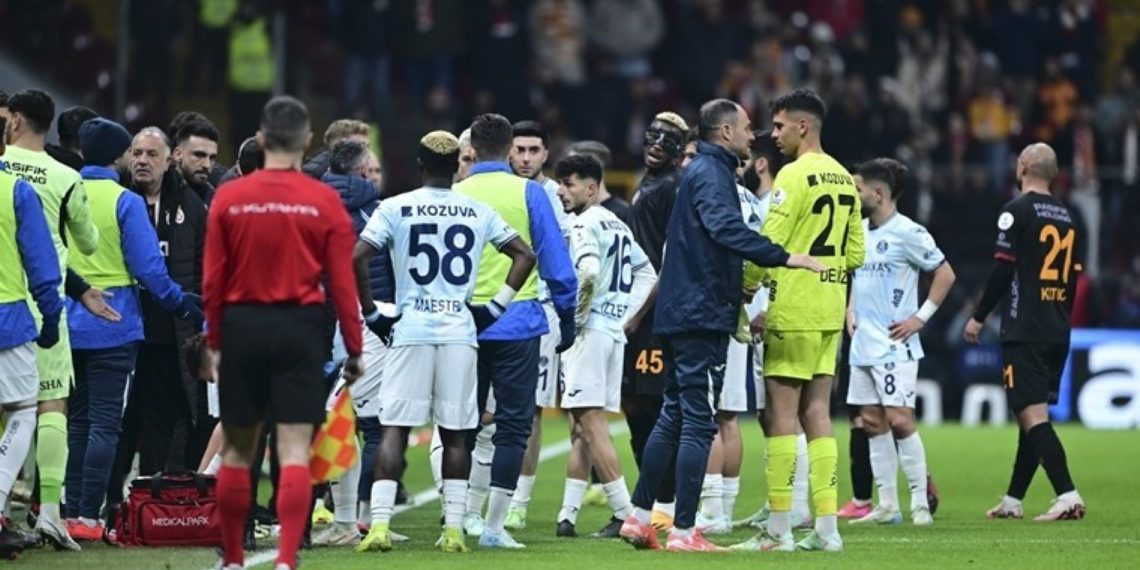 Alandan Çekildiler: İşte Adana Demirspor’u Bekleyen Ceza!