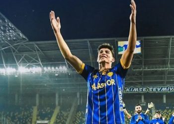 Arda ünyay Kimdir? Beşiktaş’ın ilgilendiy arda ünnay kaç yaşuzda, nereli? Arda ünyay Hangi Konumda Onyuyor?