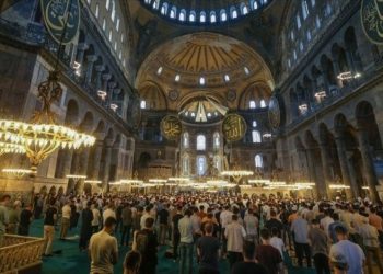 Berat Gecesi Hangi Silah? Berat Kandili Ne Vakte Denk Geliyor?