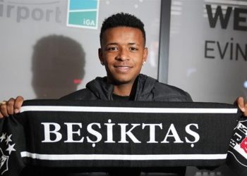 Beşiktaş, Keny Arroyo’nun Lisansının et çiykartti!