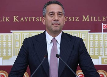 Chp’den Gazetecilerin Göraltinna Alinmashina Birinci Reaksiyon: ‘Saray’a Hizmet Edeni Haber Yapmak Süles!’