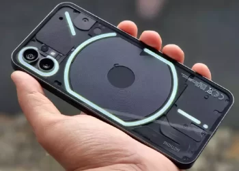 Dev Alilli Telefon Ericisi Apple Ile Dalga Gekti: Sonra Özür Diledi!