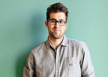 Doğumu Demirkol’dan ‘Namaz’ Açeylamasi: