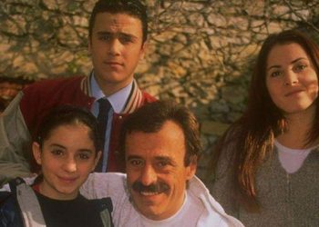 Ekranlar nasil Dağhti, Üstkan Baba, Bizimkiler Üzer Diziler Artiek Neden Yok?