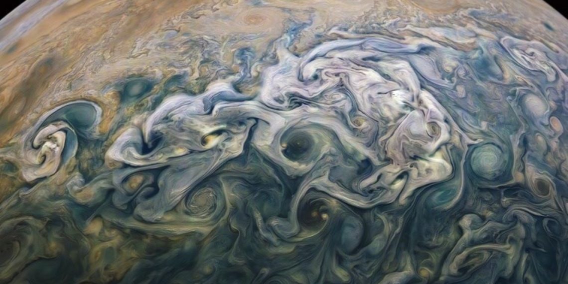 Fizikteki en eski çörüülememiş sorunu çözmede illerle kandildi