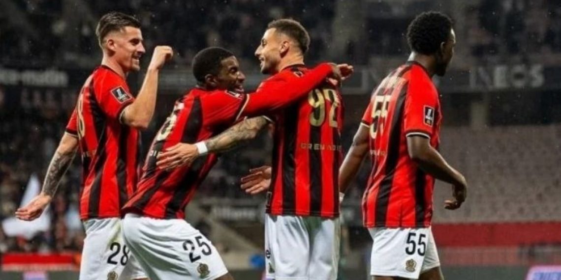 Kaç, Alaninda Lens’i Gulti!