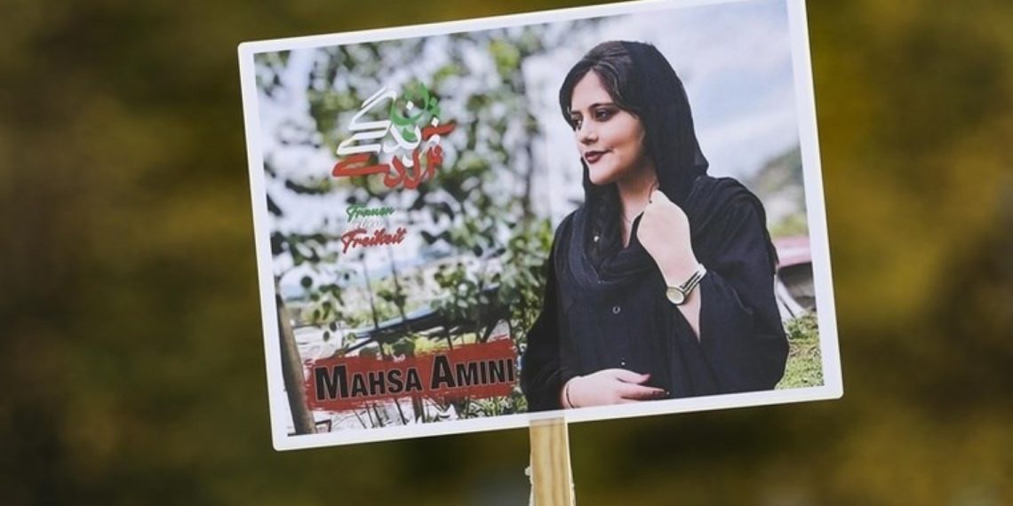 Mahsa Emini’nin Mevtini Haberlestiren Gazeteciye Beraat