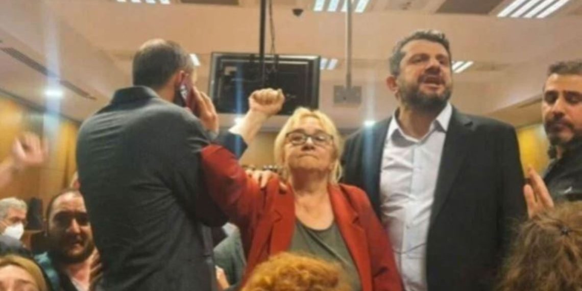 Ooğul Dakika … Seyahat Davasda Beraat Kararlari