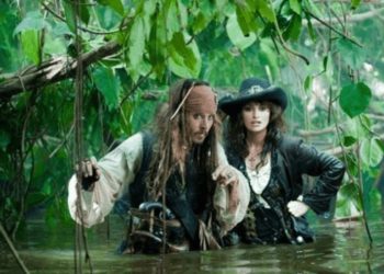 ‘Otun Içen’ Takimı Şekilleniyor … Yullez Isim Johnny Depp’e Eşlik Edecek!