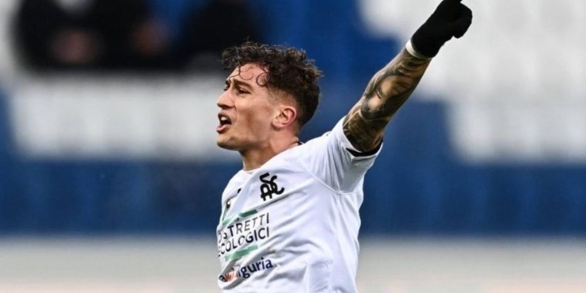 Salvatore Esposito Kimdir? Beşiktaş’ın ilgilendiy salvatore esposito kaç yaşda, nereli? Salvatore Esposito Hangi Konumda Oynuyor?