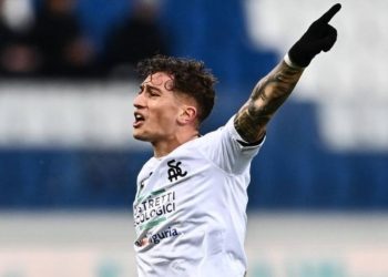 Salvatore Esposito Kimdir? Beşiktaş’ın ilgilendiy salvatore esposito kaç yaşda, nereli? Salvatore Esposito Hangi Konumda Oynuyor?