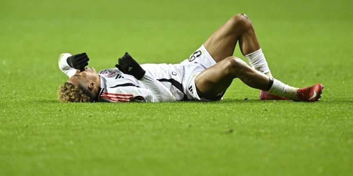 Sivasspor Mayina Devam Edememişti: Beşikt’tan Sakatlik Azklamasi!