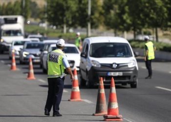 Şoförler Dikkat: Trafik Hatasina Mahpus Cezasi Dezenlemesi Yolda! Hangi Kürmlerde Ceza Artacak?