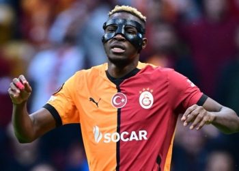 Suudi Grubundan Napoli’ye çiljen teklif: Osimhen’in Karari Aktarma Püraz Oldu!