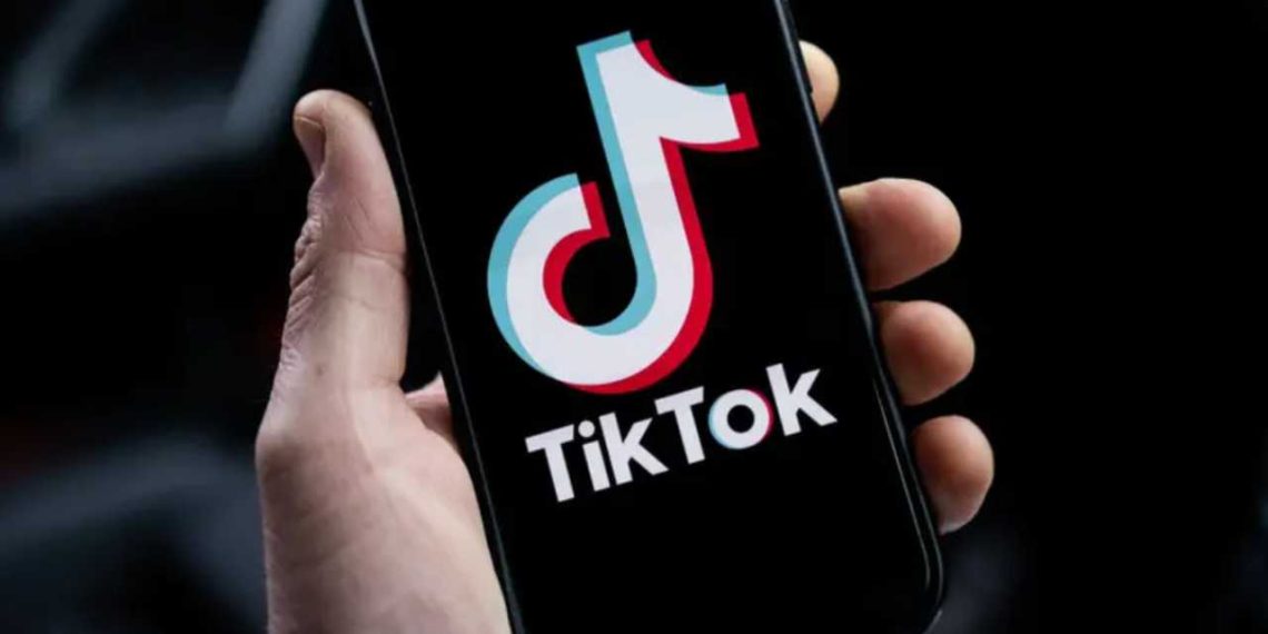 TikTok yeniden Apple ve Google mağazalarında!