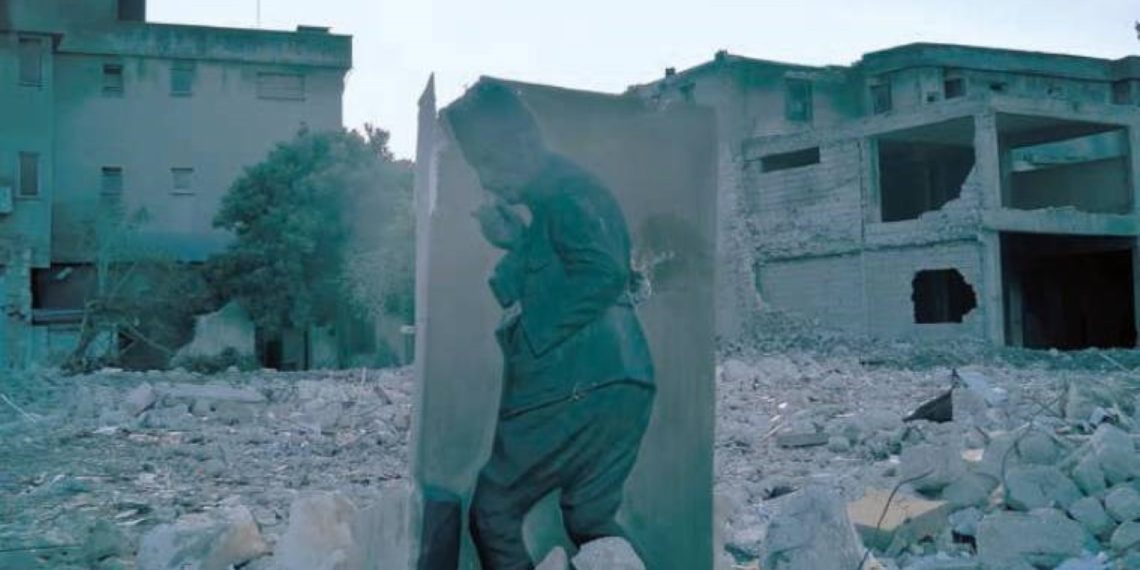 Yikılain Ortasidaki Şenlioğin Belgeseli