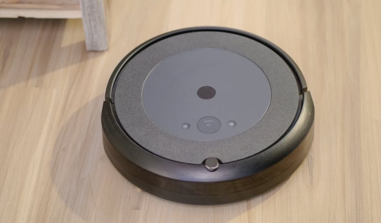 Ecovacs-Deebot-X11-OmniCyclone-Akilli-Temizligin-Zirvesi-featured