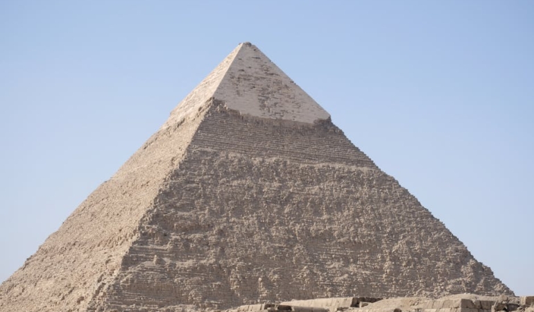 Misir-Colunde-Nadir-Buluntu-4-Bin-Yillik-Sembolik-Gemi-featured