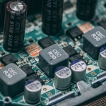 Redmi-Turbo-5-Max-Tanitildi-Dev-Batarya-ve-Guclu-Islemciyle-Geliyor-featured