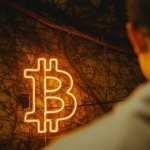 Uzayli-Temasi-Bitcoin8217in-Gelecegi-Nasil-Sekillenir-featured