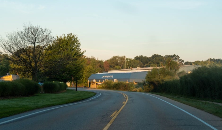 Akilli-LED-Farlar-Surus-Guvenliginde-Devrim-mi-Yeni-Bir-Ikilem-mi-featured