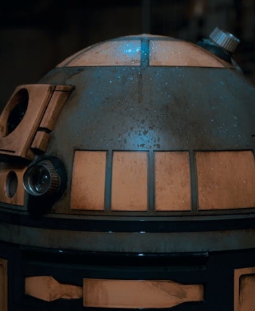 Disney8217in-Bilim-Kurgu-Macerasi-1979-ve-8220The-Black-Hole8221-Fiyaskosu-featured