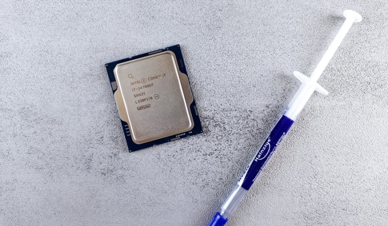 Huawei-WiFi-Mesh-X3-Pro-Evde-Kesintisiz-Hiz-ve-Genis-Kapsama-featured