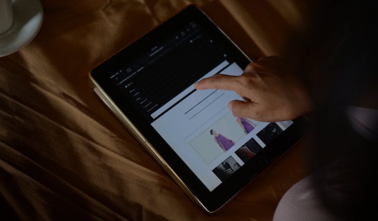 Opera8217dan-30.-Yila-Ozel-Tarihi-Bir-Yolculuk-Internetin-Gecmisi-Parmaklarinizin-Ucunda-featured