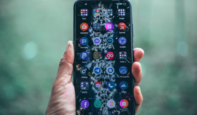 Rusya8217dan-WhatsApp8217a-Resmi-Yasak-Bireysel-Kullanim-Etkilenmedi-featured