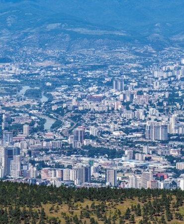 Samsung-Galaxy-Buds-4-ve-Buds-4-Pro-Resmen-Tanitildi-Iste-Ozellikleri-ve-Fiyatlari-featured