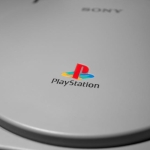 Sony8217den-Dugun-Surprizi-PlayStation-Tutkunlarina-Unutulmaz-Hediye-featured