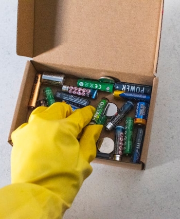 Telefonlarda-Degistirilebilir-Piller-Geri-Donuyor-AB-Zorunlulugu-Yolda-featured