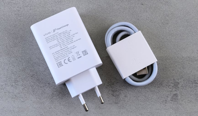 Vivo-V70-ZEISS-Optikleriyle-Turkiye-Piyasasinda-featured