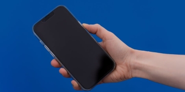 50.-Yil-Ozel-iPhone-17-Pro-Steve-Jobs-Mirasiyla-Yeniden-Dogdu-featured