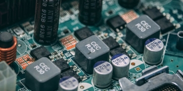 vivo-Y37-Tanitildi-6000-mAh-Batarya-ve-Dimensity-6300-Islemci-featured