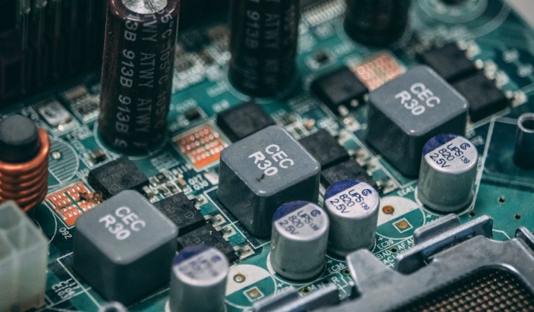 vivo-Y37-Tanitildi-6000-mAh-Batarya-ve-Dimensity-6300-Islemci-featured