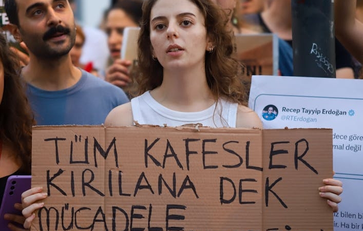 Bayramda-Harcama-Rekoru-Restoranlar-Lider-E-ticaret-Costu-featured