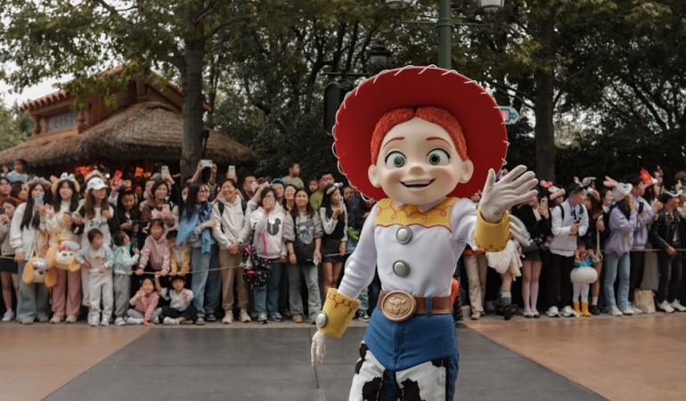 Disney-Melee-Mania-Duyuruldu-Efsane-Karakterler-Savas-Arenasinda-featured