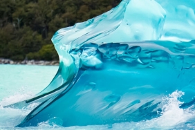 Dunyanin-En-Buyuk-Buzdagi-A23a-40-Yillik-Seruvenini-Tamamladi-featured