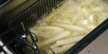 Hava-Fritozu-Kullanirken-Sik-Yapilan-Hatalar-ve-Cozumleri-featured