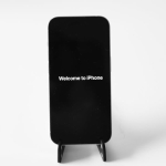 Katlanabilir-iPhone-Konseptleri-Ortaya-Cikti-Apple8217dan-Cift-Menteseli-Tasarim-featured