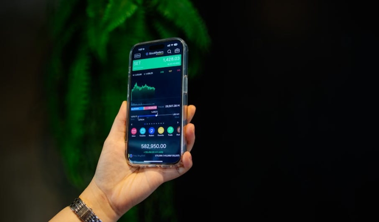 Turkiye8217nin-En-Luks-Akilli-Telefon-Pazari-Nisan-2026-Fiyatlari-featured